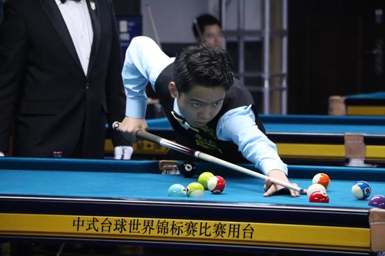 爱德华兹就 爱德华兹就