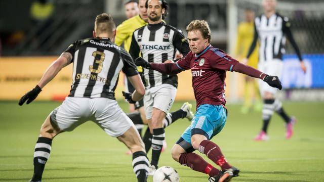 场上的坚韧 场上的坚韧